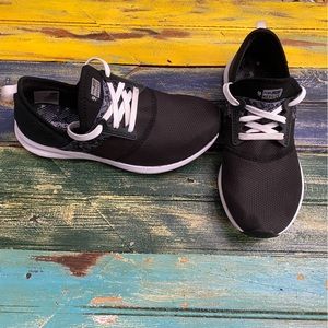 New Balance Sneakers 7.5